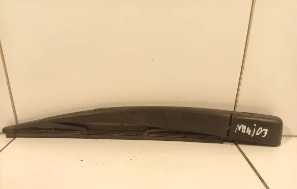 Mini One - Cooper R50 - 53 Rear wiper blade arm