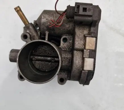 Seat Ibiza II (6k) Throttle body valve 030133062a