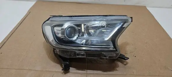 Ford Ranger Headlight/headlamp CGPVA