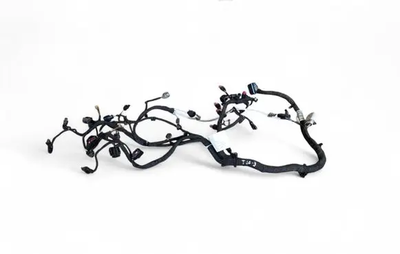 Engine installation wiring loom