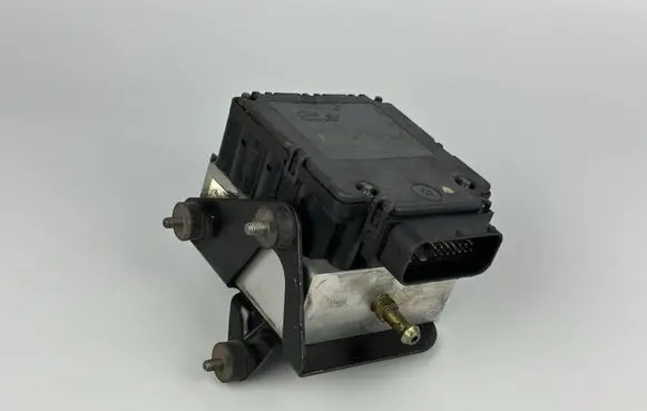 Citroen Xantia ABS Pump 9625975480 EWU8A05D72 3X9433