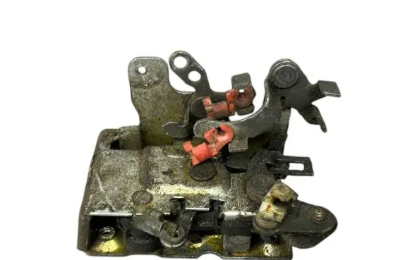Jeep Cherokee XJ Rear door lock