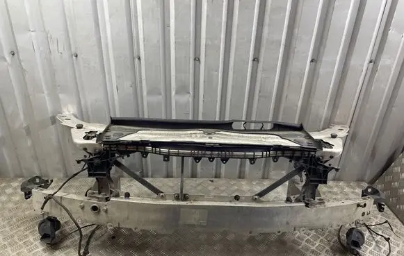 Mercedes-Benz C W205 Radiator support slam panel 
