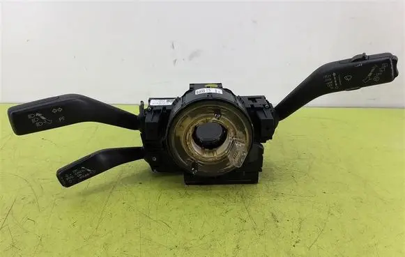 Volkswagen PASSAT B6 Indicator stalk 3C9953513S