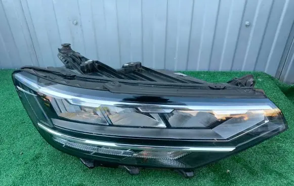 Volkswagen PASSAT B8 Headlight/headlamp 3G1941036Q
