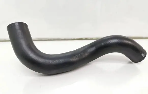 Toyota Auris E180 Intercooler hose/pipe 130605