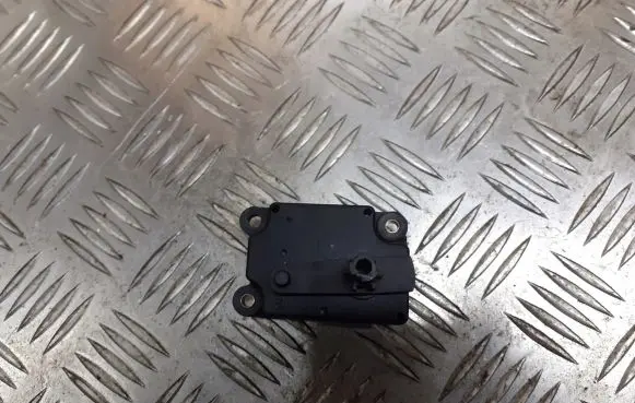 Volvo S60 A/C air flow flap actuator/motor 74931F