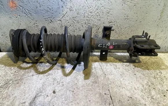 Renault Clio IV Front shock absorber/damper
