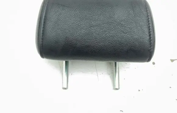 Mazda CX-7 Rear seat headrest 