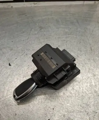 Mercedes-Benz E W211 Ignition lock 2115452308 33002213 8014917951606126