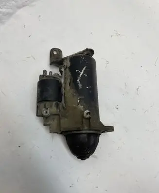 Opel Zafira A Starter motor 0001109015