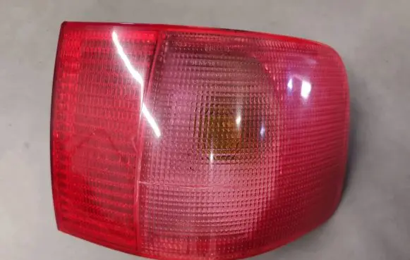 Audi A6 S6 C4 4A Rear/tail lights 4A9945096