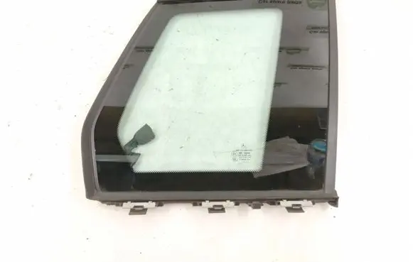 Mercedes-Benz GLK (X204) Rear side window 2046702812 A2046702812