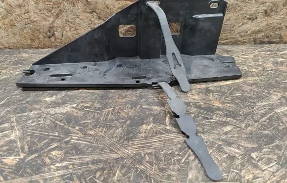 Volkswagen Golf VII Other trunk/boot trim element 5G0012129D