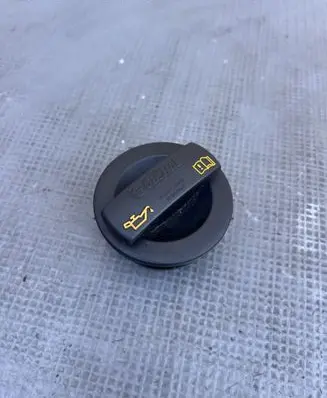 Audi A4 S4 B8 8K Oil filler cap 06C103485AC
