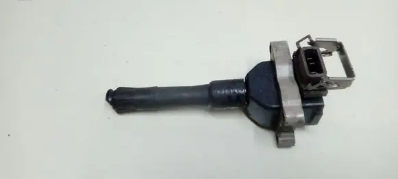 BMW 7 E38 High voltage ignition coil 1703359 11856