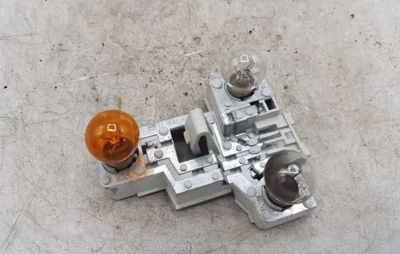 Tail light part