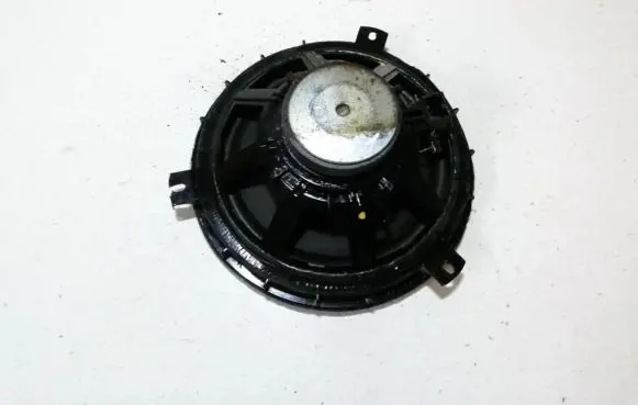 Honda CR-V Front door speaker