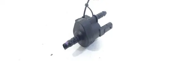 Audi TT TTS Mk2 Vacuum valve 06H906517H