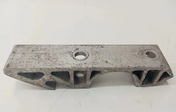 Porsche Cayenne (92A) Sway bar bush bracket, front 7L0411063B