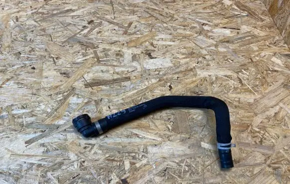 Mercedes-Benz GLC X253 C253 Engine coolant pipe/hose A2138306905
