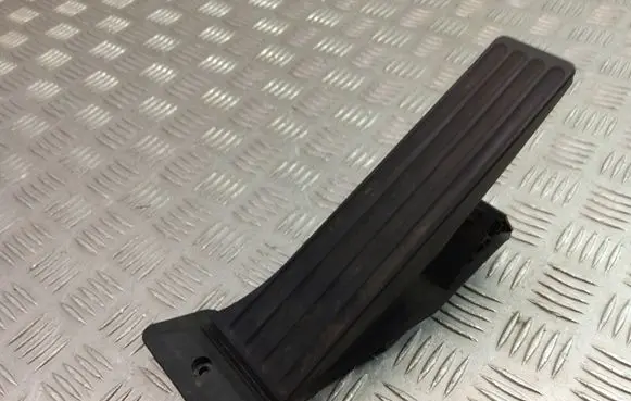 BMW 5 GT F07 Accelerator throttle pedal 6858574