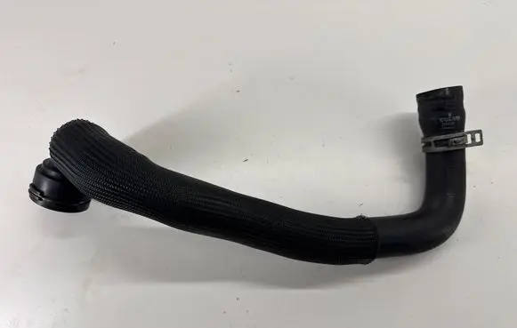 Volvo S60 Engine coolant pipe/hose 31319198 32249287