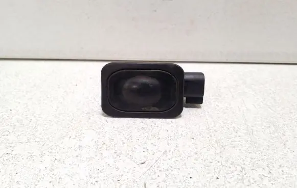 Tailgate opening switch