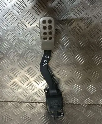 Citroen C4 I Accelerator throttle pedal F00C3E2060