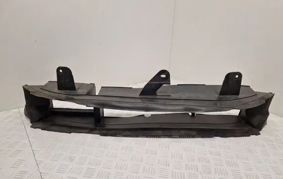 Renault Talisman Intercooler air guide/duct channel 628204395R