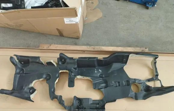 Mercedes-Benz A W176 Other engine bay part A1766820728