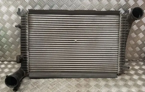 Volkswagen PASSAT B6 Intercooler radiator