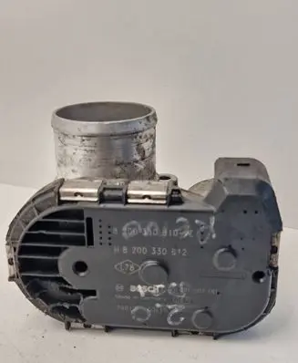 Renault Laguna III Throttle valve 8200330810 H8200330812