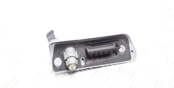 Volkswagen Caddy Tailgate/trunk/boot exterior handle 2K0827565H 2K0827565J