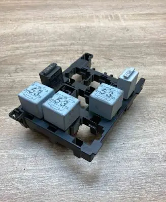 Volkswagen Tiguan Fuse box set 1T1937503A