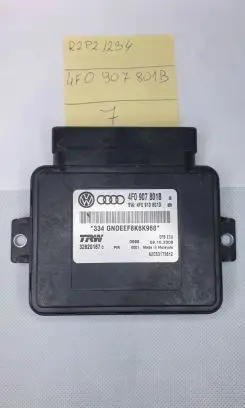 Audi A6 S6 C6 4F Hand brake control module 4F0907801B