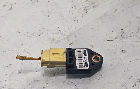 Hyundai i30 Airbag deployment crash/impact sensor 959202H000