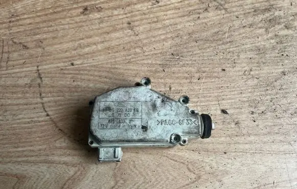 Ford Mondeo MK I Central locking motor 93BG220A20EB