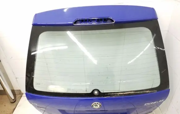 Skoda Octavia Mk2 (1Z) Tailgate/trunk/boot lid
