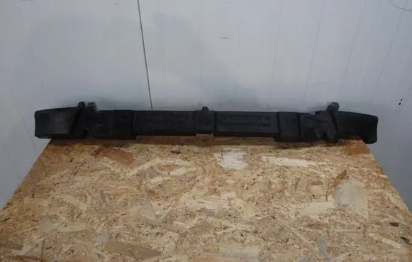 Front bumper foam support bar