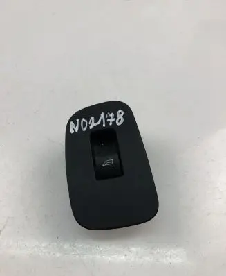 Volvo XC60 Electric window control switch 31433408