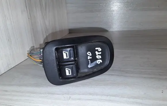 Peugeot 206 Electric window control switch