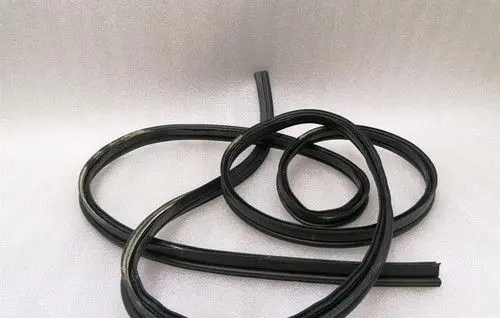 TVR Tuscan 3gen Front door rubber seal