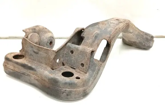 BMW X3 E83 Front differential bracket 340227 10119018