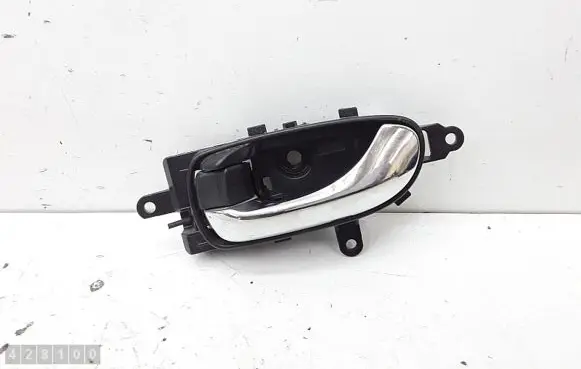 Nissan Leaf II (ZE1) Loading door interior handle 
