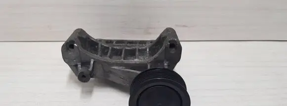 Generator/alternator bracket