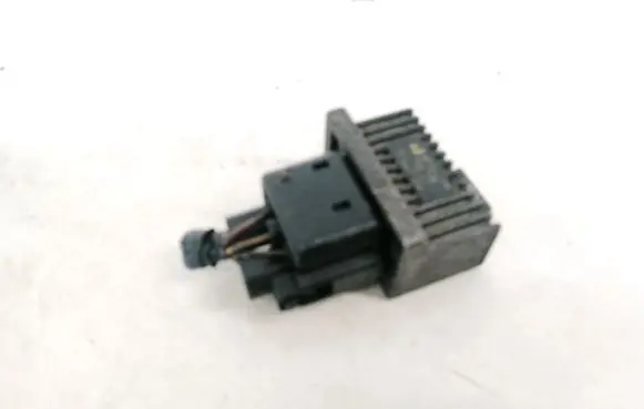 Mitsubishi Space Star Glow plug pre-heat relay 7700115078