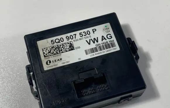 Skoda Octavia Mk3 (5E) Gateway control module 5Q0907530P 5Q0907530E