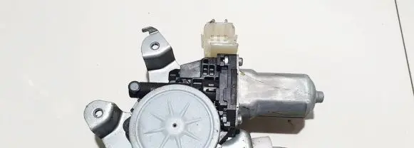 Nissan X-Trail T31 Front door window regulator motor 82730jg00a 262100-4310