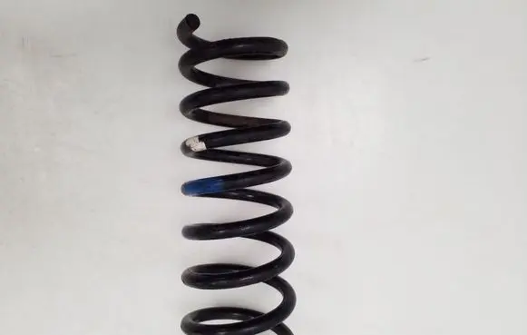 Jaguar S-Type Front coil spring 
